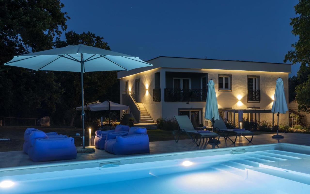 Luxury Villa Cetiri Hrasta Pićan Exteriér fotografie