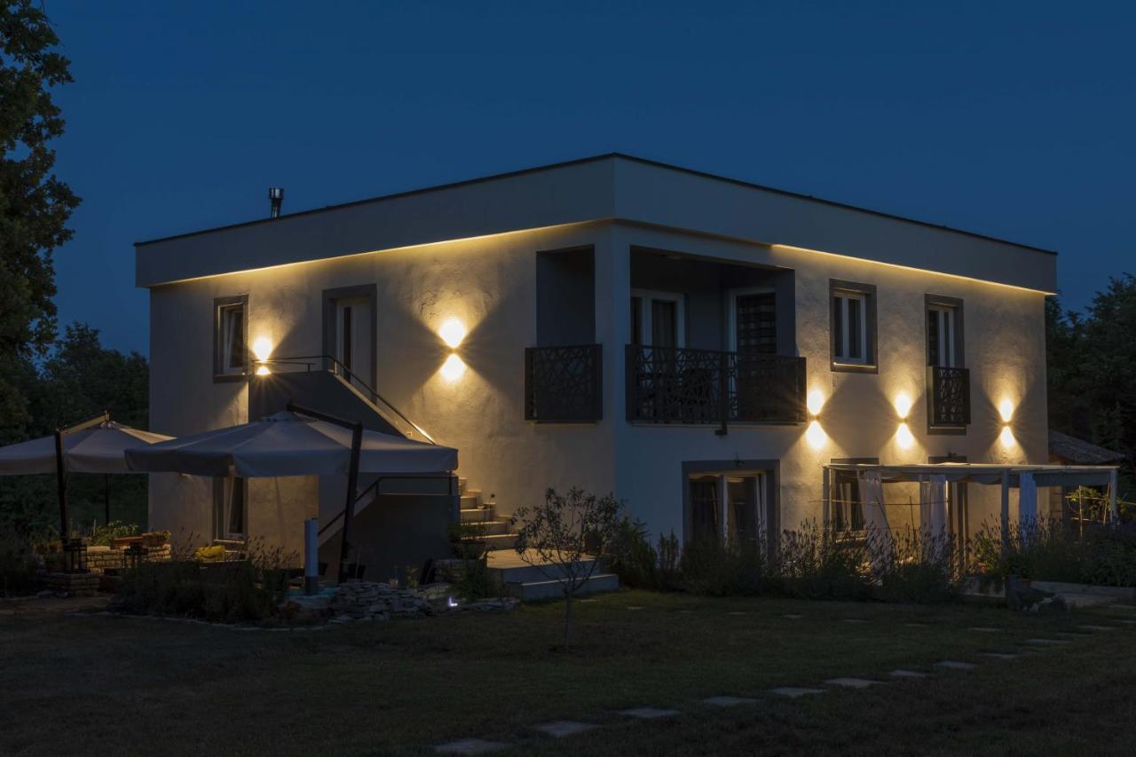 Luxury Villa Cetiri Hrasta Pićan Exteriér fotografie