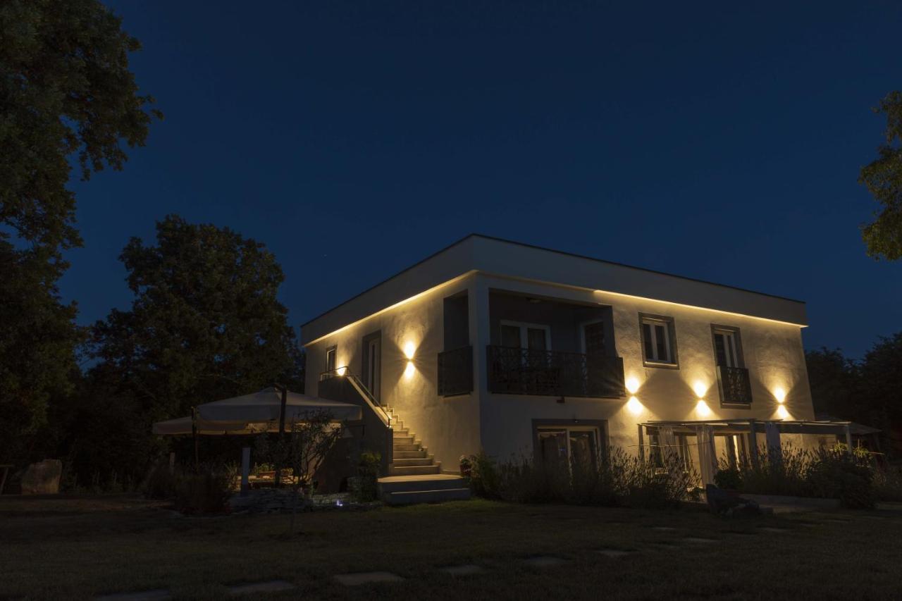 Luxury Villa Cetiri Hrasta Pićan Exteriér fotografie